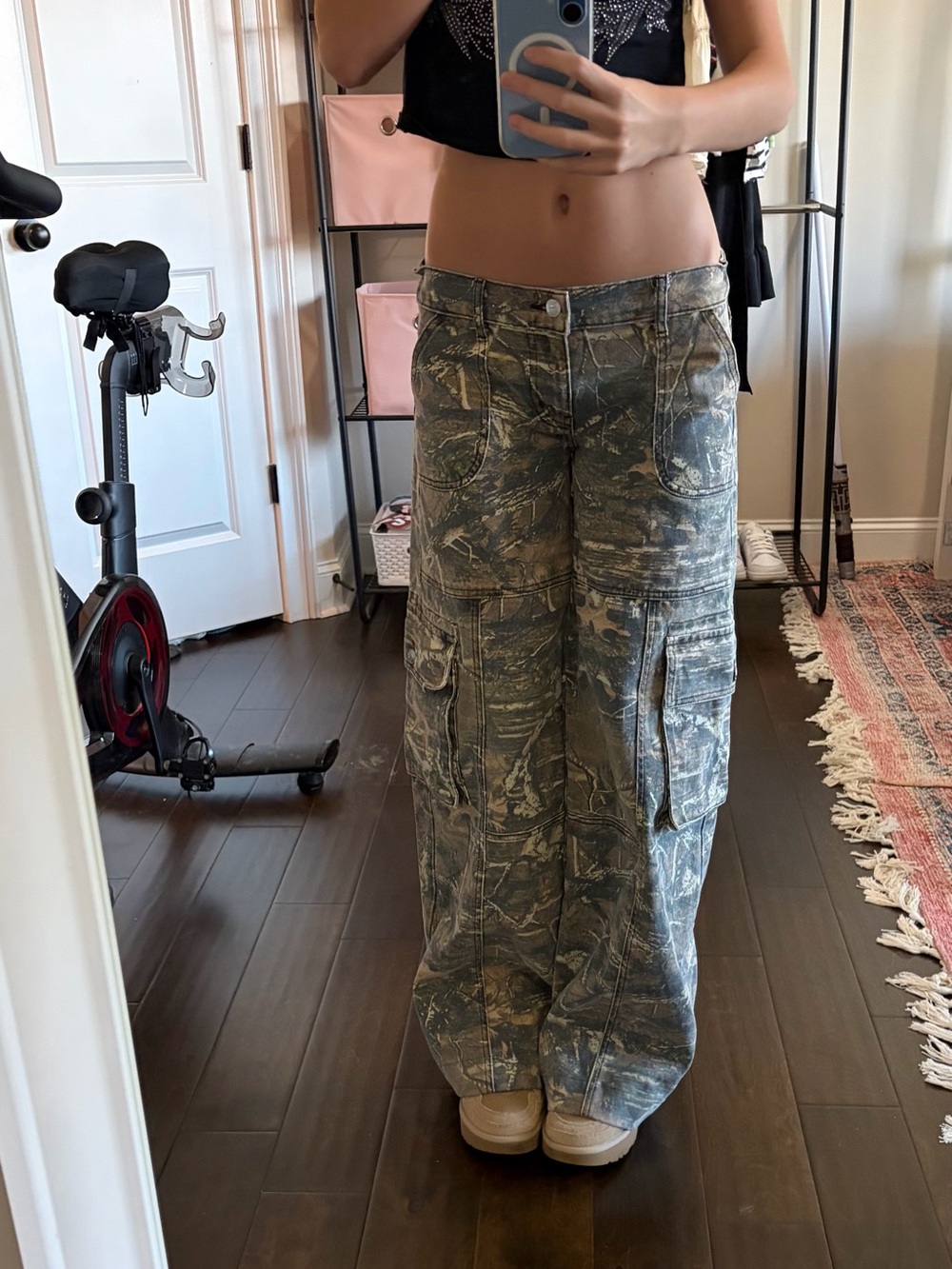 REVICE Distressed Green Wide-Leg Cargo Jeans